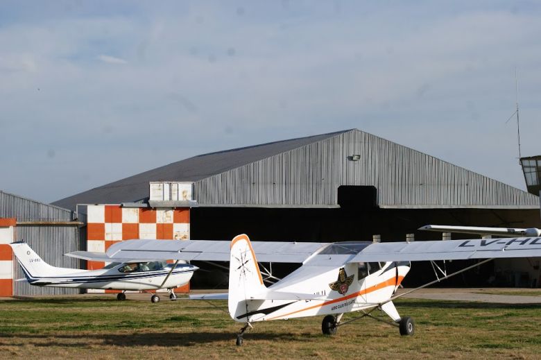 Se quemó una avioneta en un hangar del Aeroclub