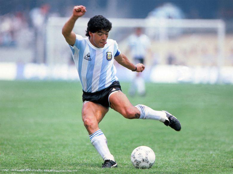 Inesperado posteo en las redes de Diego Maradona: el mensaje de sus hijos