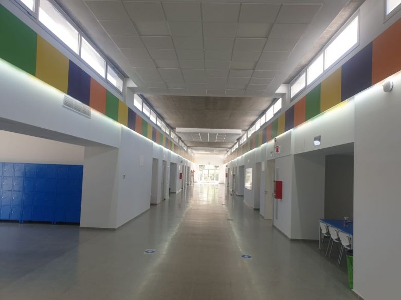 El gobernador Schiaretti inauguró la primera escuela Proa construida en la Provincia