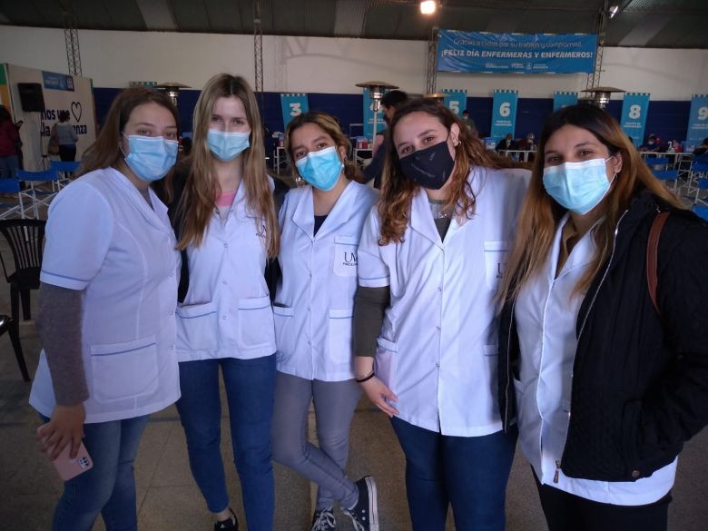 Estudiantes de Psicología brindan apoyo  a quienes perdieron familiares por el Covid-19 o temen por la pandemia