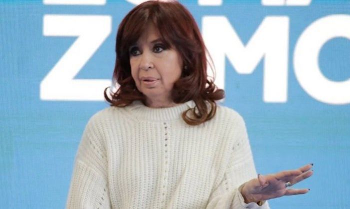 La reacción de Cristina Kirchner tras enterarse que Mauricio Macri dará clases en EEUU
