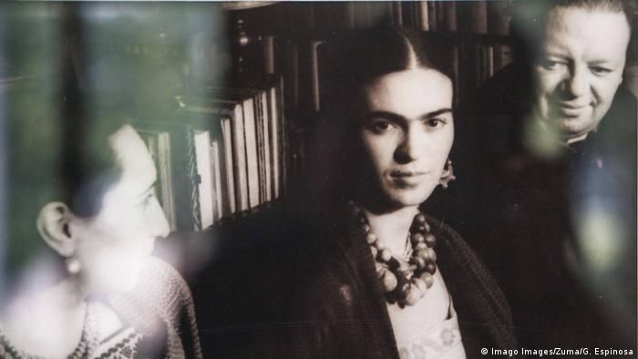 Eduardo Costantini pagó casi 35 millones de dólares por "Diego y yo", la emblemática obra de Frida Kahlo
