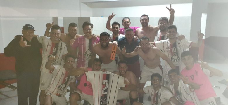 Atlético Granada venció a Renato Cesarini