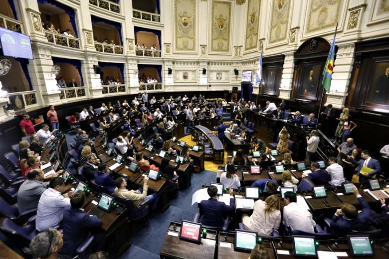 Reelecciones de intendentes: el Senado bonaerense ya tiene los números y la puja se define voto a voto en Diputados
