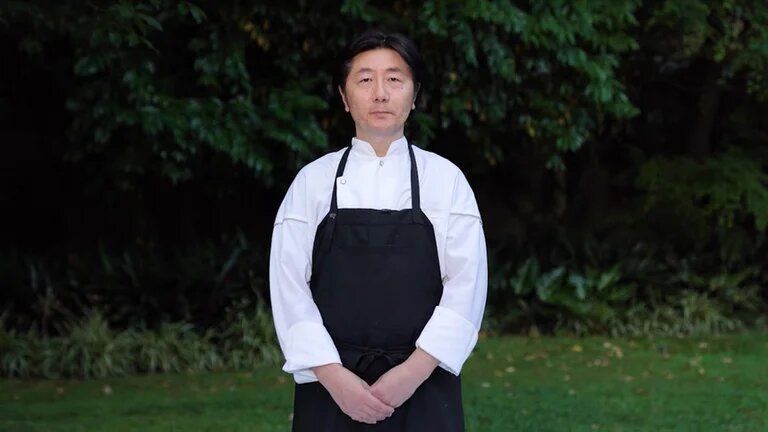 El chef del embajador de Japón enseña sus recetas magistrales con un toque argentino