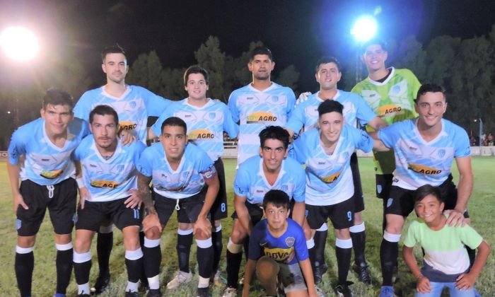 Igualdad de Belgrano de Moldes antes del debut en el Provincial