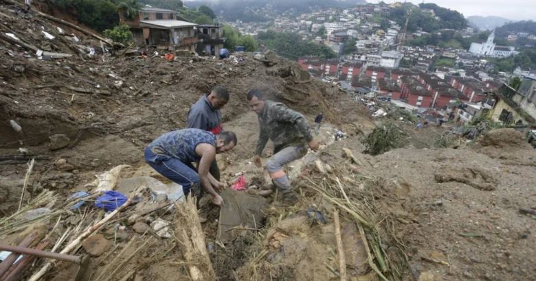 Tragedia en Brasil: al menos 34 muertos por un temporal en Petrópolis