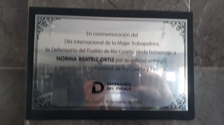 En el día de la Mujer, la Defensoría del Pueblo rindió homenaje a Norma Torres de Estefanía