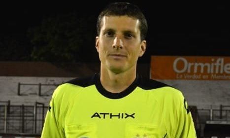 Sebastián Bresba, el árbitro para Brown de Adrogué - Estudiantes