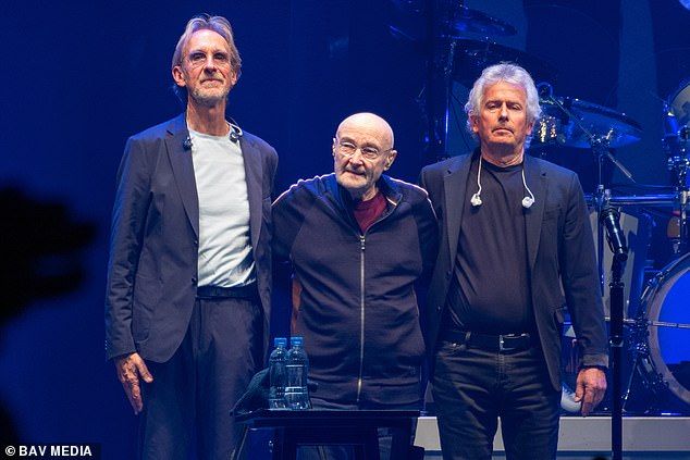 "El fin de una era": Génesis dio su último show con un Phil Collins frágil y emotivo