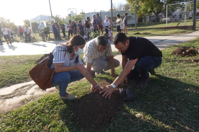 "Forestando Mi Ciudad": comenzaron las actividades en el barrio San Eduardo