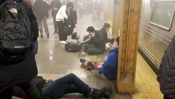 Tiroteo en una estación de metro de Nueva York: reportan al menos 13 heridos
