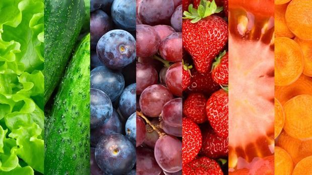 Descubre qué te aporta cada fruta y verdura según su color