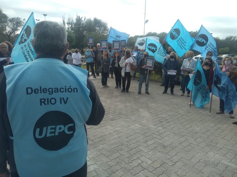 La UEPC reclamó por la situación salarial de los jubilados 
