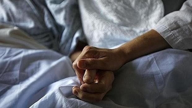 Las cinco cosas de las que más nos arrepentimos antes de morir, según una asistenta de enfermos terminales