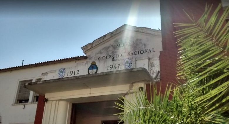 El colegio Comercial de Río Cuarto, que cumple hoy 75 años, profundiza la orientación hacia la informática