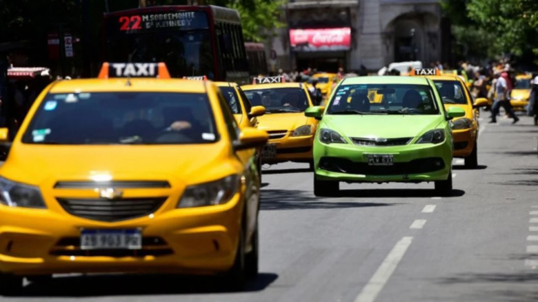 Una agrupación de remiseros considera exagerado el aumento pedido por los taxistas