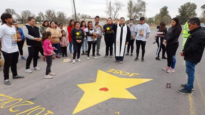 Se pintó una estrella amarilla en homenaje a un joven atropellado en Ruta 8