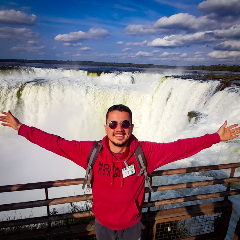 Leo Cobo Motoviajero: “Me gusta la idea de recorrer Argentina y después quizás cruzarme a otro país de Sudamérica”