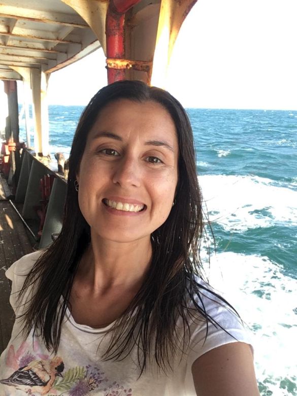 Una graduada de la UNRC investiga la conservación de los ecosistemas del mar argentino