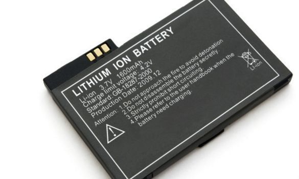 Fuerte advertencia de la industria electrónica luego de la tragedia: nadie controla el funcionamiento de las baterías de litio