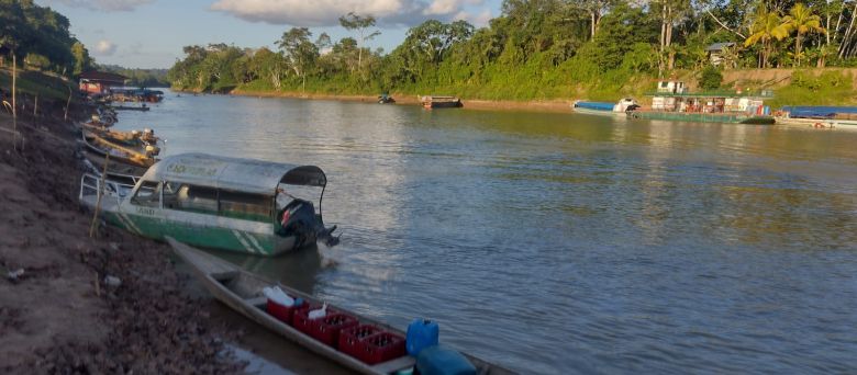 Se fue al Amazonas y recorre su río en una aventura única de vida 