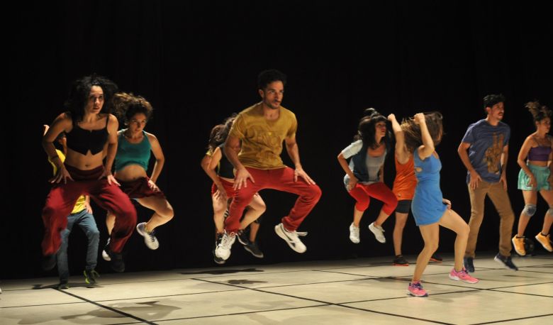 Río Cuarto a puro movimiento con el Elenco de Danza Teatro de la Ciudad de Córdoba