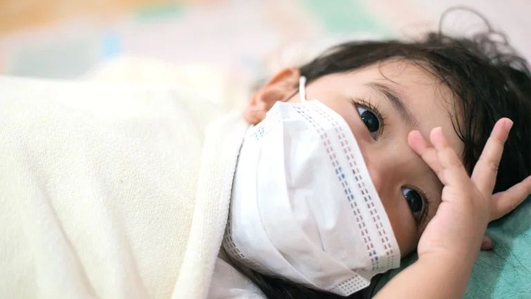 Crecieron los casos de niños afectados por un virus que puede confundirse con los síntomas de la polio