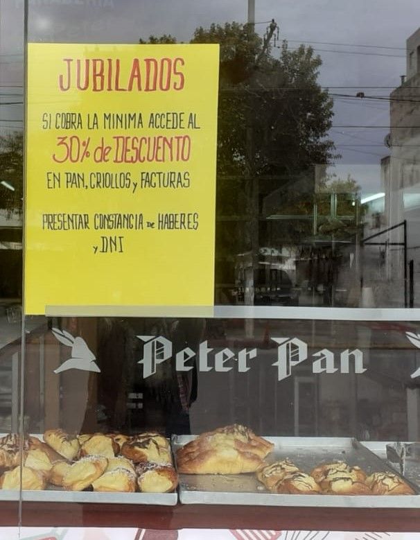Una panadería de Córdoba ofrece el 30% de descuento a los jubilados que cobran la mínima