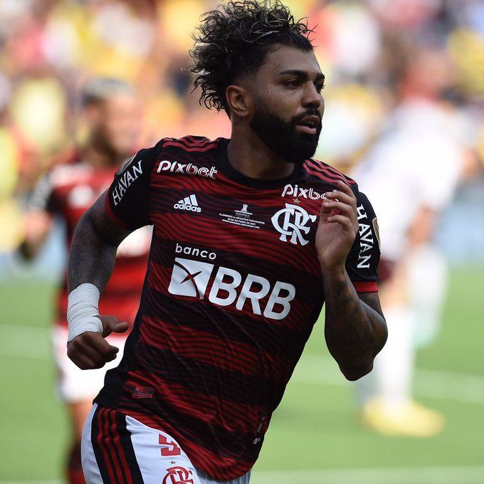 Flamengo grita campeón en Ecuador
