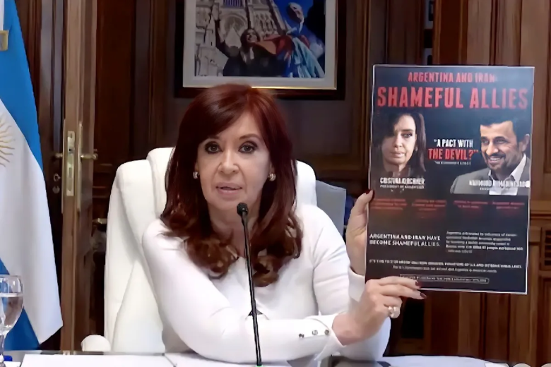 Pacto con Irán: los familiares de víctimas del atentado a la AMIA y la DAIA pidieron reabrir la causa y que se juzgue a Cristina Kirchner