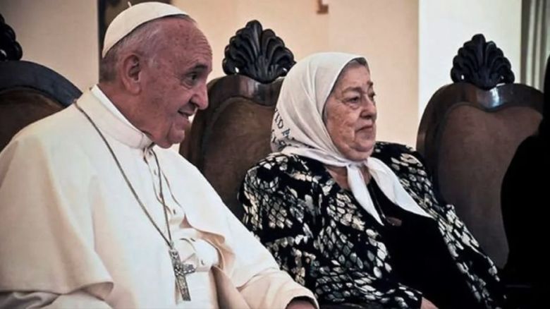 La carta del Papa a las Madres: "Quiero estar cerca de todos los que lloran su partida"