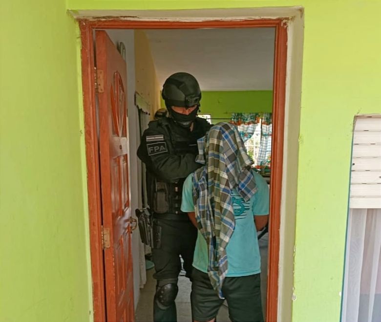 Tres detenidos por venta de drogas en Río Tercero 
