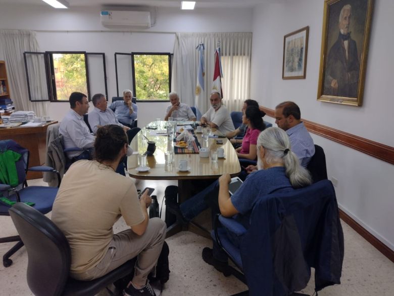 El municipio se reunió con las Universidades de la Ciudad