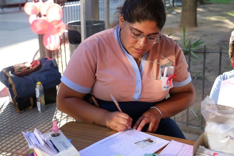 Río Cuarto: se realizaron testeos gratuitos de HIV y Sífilis en  plaza Roca