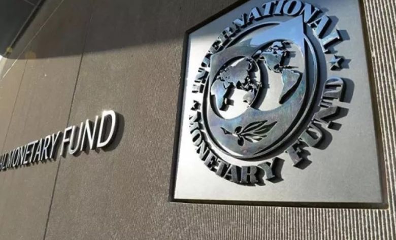 Avanza la aprobación de la tercera revisión del acuerdo con el FMI