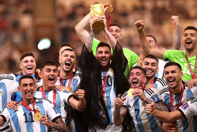 Argentina en la gloria máxima, somos Campeones del Mundo 