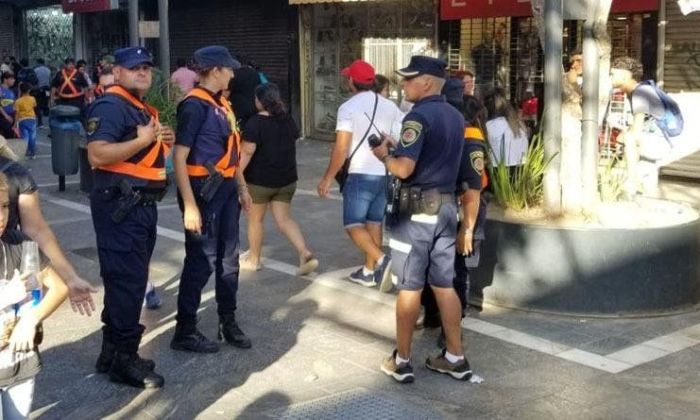 Niegan saqueos en Córdoba: la Policía aclaró qué pasó en el centro