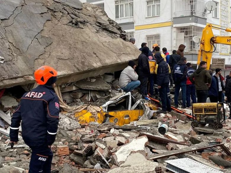 Un nuevo terremoto dejó  miles de muertos en Turquía y Siria