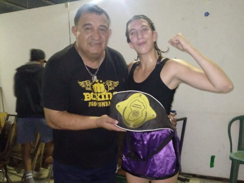 Boxeo: Dalma Alaniz conservó el título provincial
