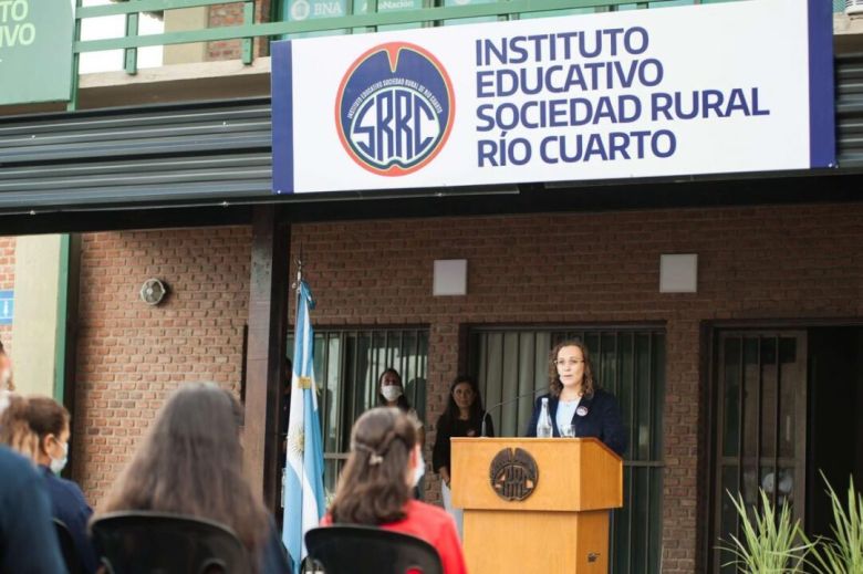 Instituto Educativo de la Sociedad Rural de Río Cuarto: aprender resolviendo problemas