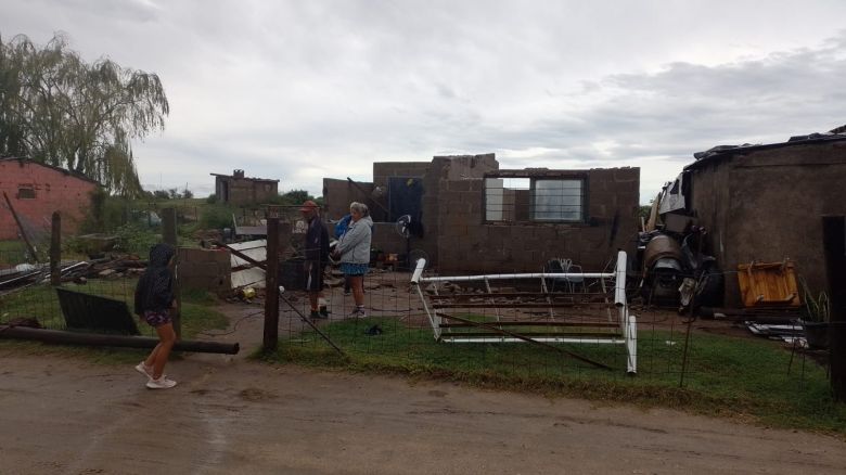 Múltiples viviendas quedaron devastadas por la tormenta