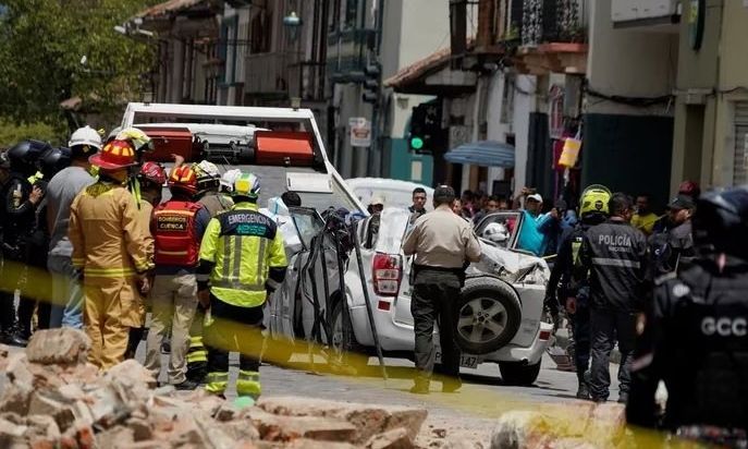 Un sismo de magnitud 6,8 sacudió el sur de Ecuador: al menos 12 muertos
