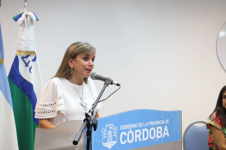 La ministra Barbás aseguró que los médicos de Córdoba ganan más que en otras provincias