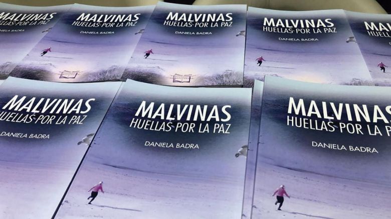 “Malvinas, huellas por la paz”, el libro de una docente que busca construir soberanía de manera pacífica