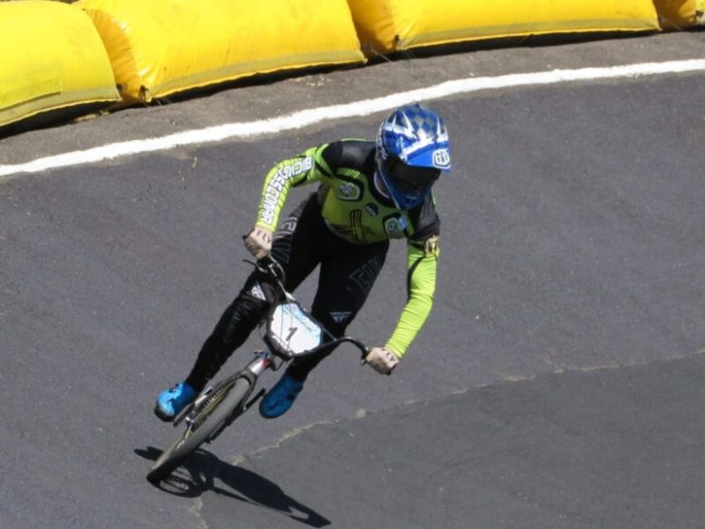 BMX: Pilotos de Deportes Río Cuarto ganaron en el comienzo del Campeonato Argentino