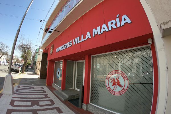 Bomberos de Villa María preocupados por el aumento de personas que se desvanecen en la calle
