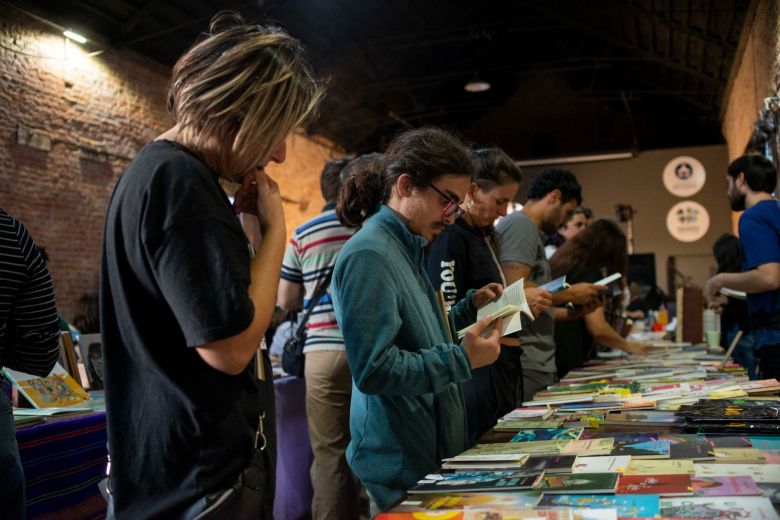 La Feria de Editoriales Independientes cerró con interesantes propuestas y buen marco de público 