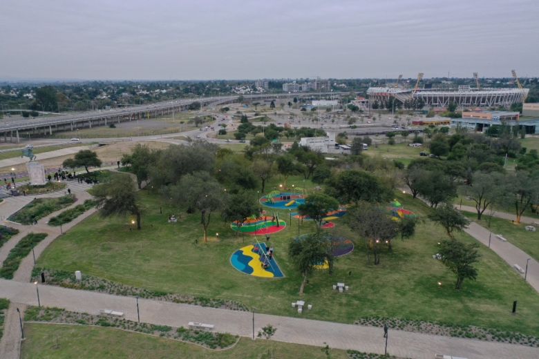 Schiaretti inauguró el Parque Bustos en el noroeste de la ciudad de Córdoba