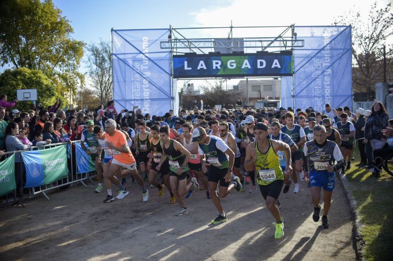 Mas de 4000 personas disfrutaron la 4° Maratón Deportes Río Cuarto